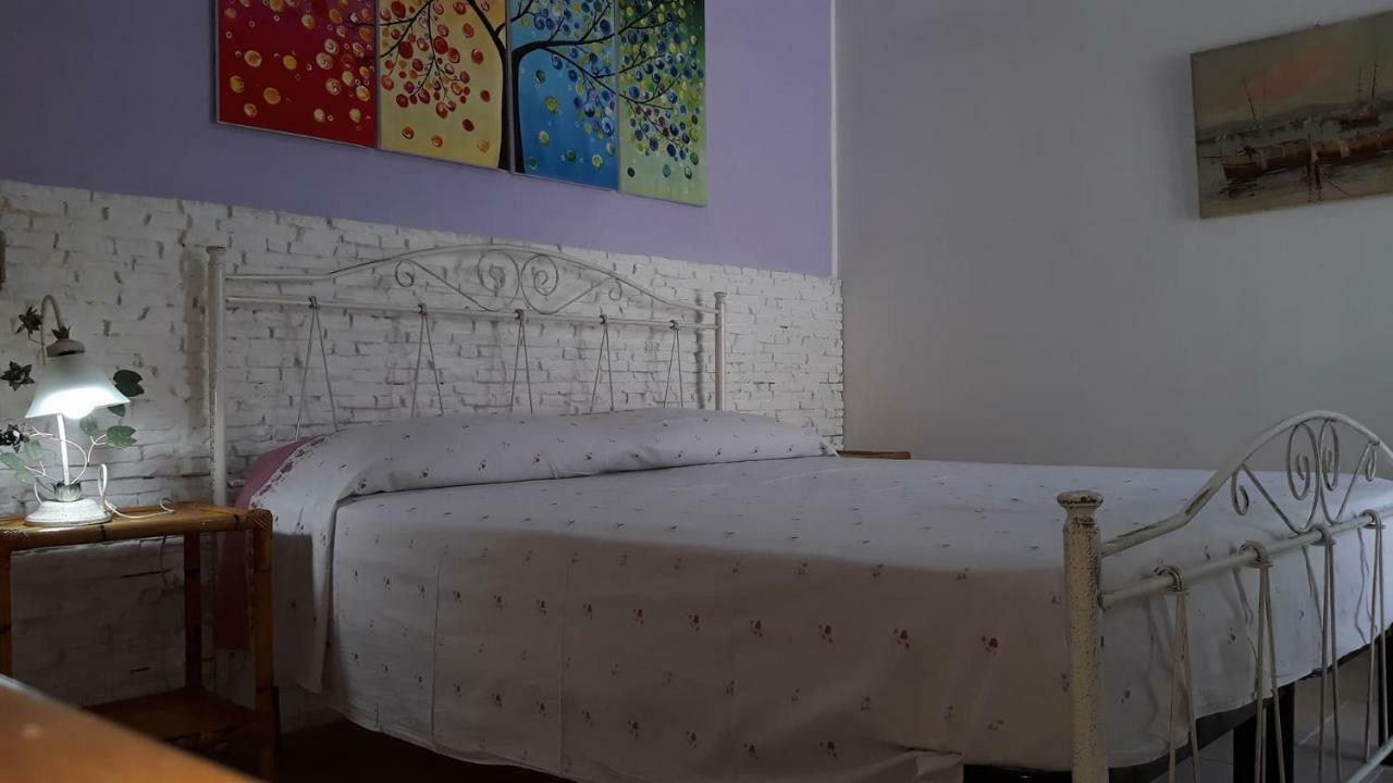 Villino Dolores 30 Mt Mare 포르토 세자레오 외부 사진